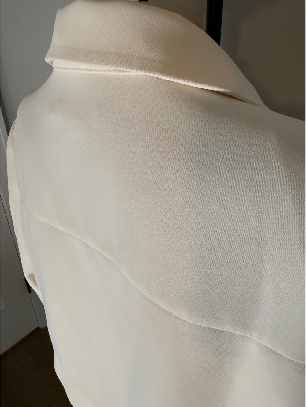 Good American Women's Cream Utility Jacket Size M‎ - Picture 11 of 12